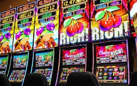 Beragam tema permainan slot online menarik di indo200